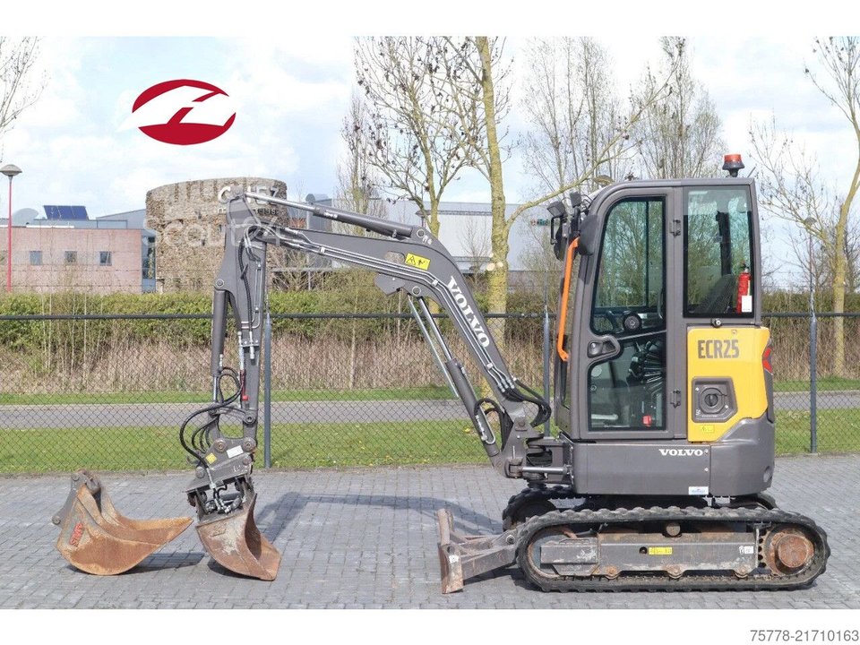 Minibagger Volvo ECR 25 D gebraucht