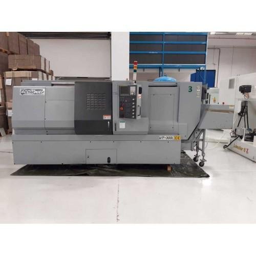 HORIZONTAL LATHE ACCUWAY UT 300L