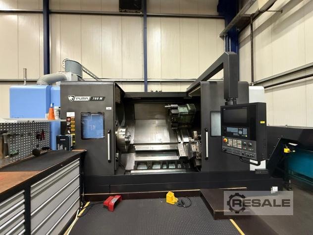 CNC Turning Centers DOOSAN Puma 700 M II