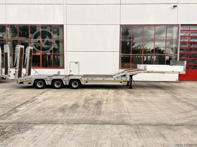 Möslein ST 3  3 Achs Satteltieflader neu