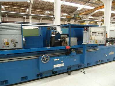 Rundschleifmaschine TOS Typ BUC63A - Nr.: V0107