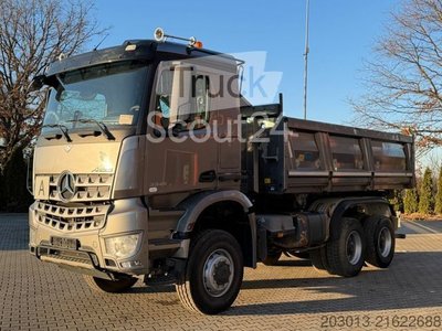 Kipper LKW MERCEDES-BENZ AROCS 3345 6x6 Euro 6 Kipper mit Bordmatik gebraucht
