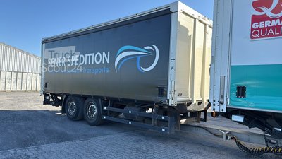 Anhänger mit Pritsche & Plane Schmitz Cargobull Plane Edscha Ladebordwand gebraucht