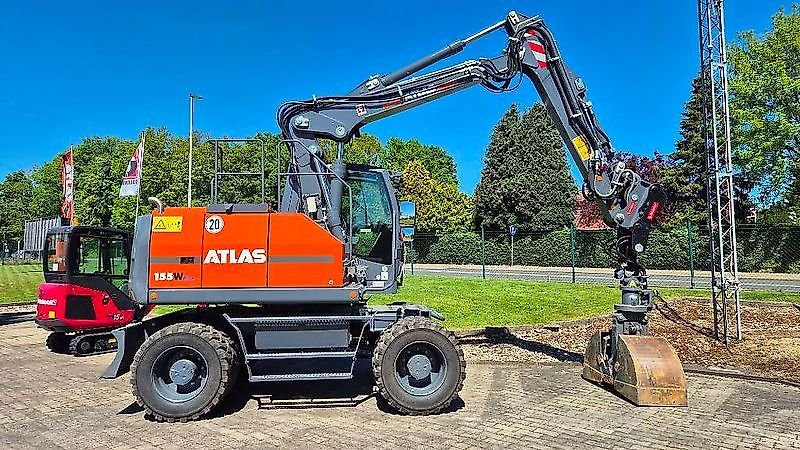 Atlas 155W mit OilQuick OQ65