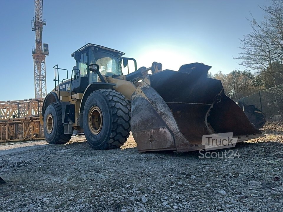 Radlader Caterpillar 966M gebraucht