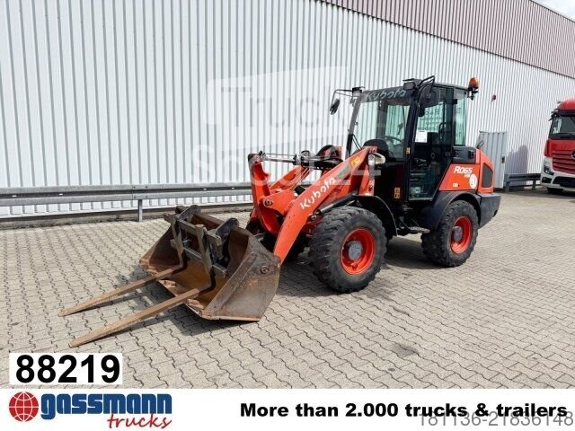 Sonstige Kubota R065 4x4, Palettengabel, ca. 1.733 Betr.-Std. gebraucht