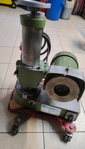 werkzeugschleifmaschine