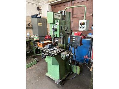 ARBOGA UM 3508 Vrtné frézky