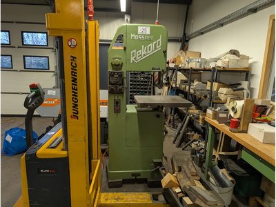 MÖSSNER REKORD - SM / 420 - 1971 - Vertikale Bandsägemaschinen