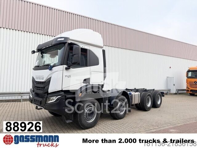 LKW-Fahrgestell Iveco T-Way AT410T51 8x4, Retarder, Nebenantrieb, 4x neu