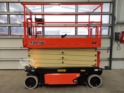 Scherenarbeitsbühne JLG R3246 gebraucht