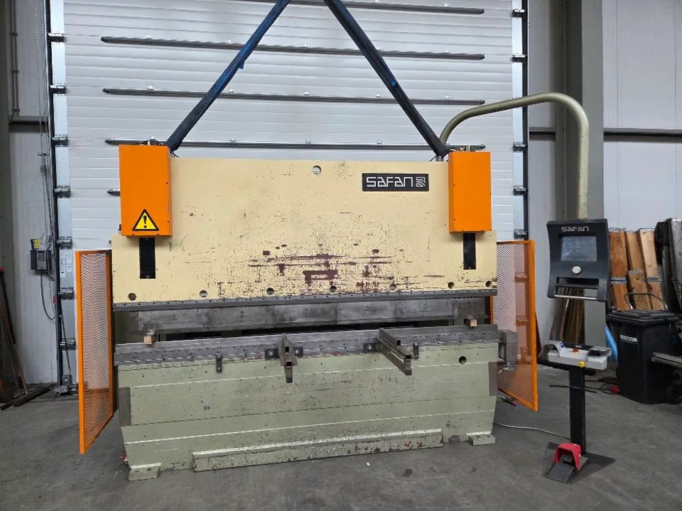 Safan - 1999 - CNCL K 110 3100 TS1 - CNC-Pressbremse