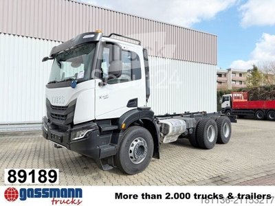 LKW-Fahrgestell Iveco X-Way AD300X46Z 6x4, Retarder, Navi neu
