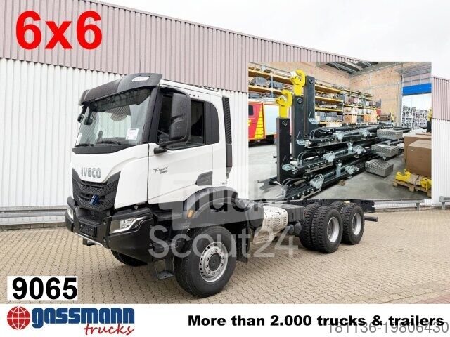 Abrollkipper Iveco T-Way 360 6x6 neu