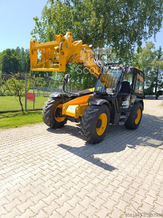 Teleskoplader JCP Teleskoplader Typ:541-70 DS T4 :III B gebraucht