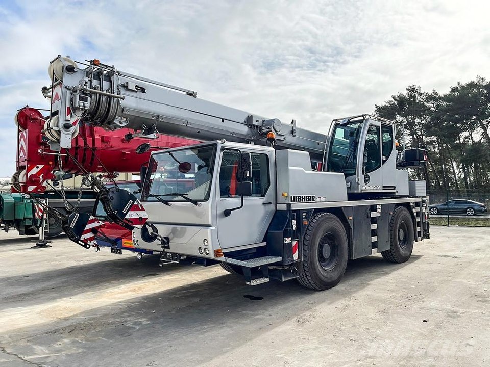 Liebherr LTM 1030-2.1 2022   Mobile cranes