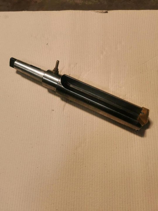 Rotary bench tailstock drill 70 mm flushing connection