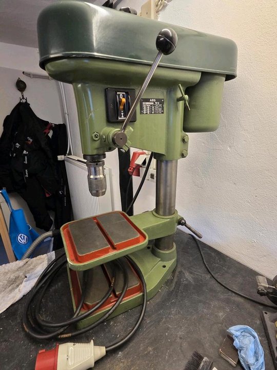 Standbohrmaschine