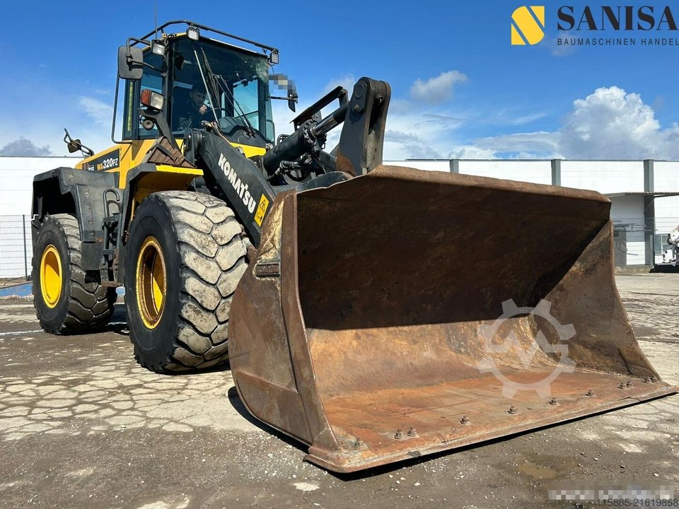 Komatsu WA 320PZ-6/Klima/ZSA/Schaufel/SW