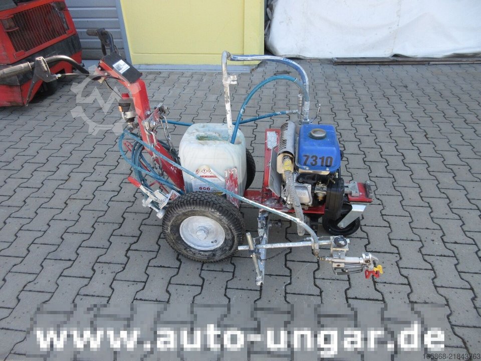 Graco Larius Miro Liner + Airless Roadmarking