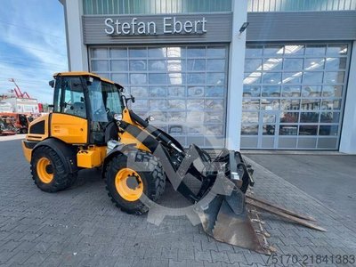 JCB 409 SV / nur 2.496h / Klima Klappschaufel Gabel
