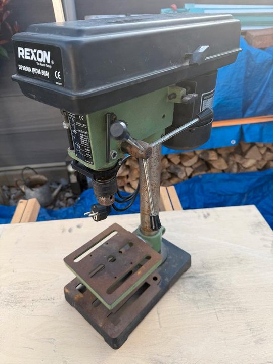Tischbohrmaschine