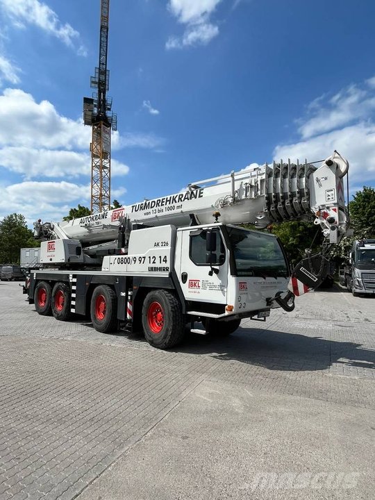 Liebherr LTM 1090-4.2
