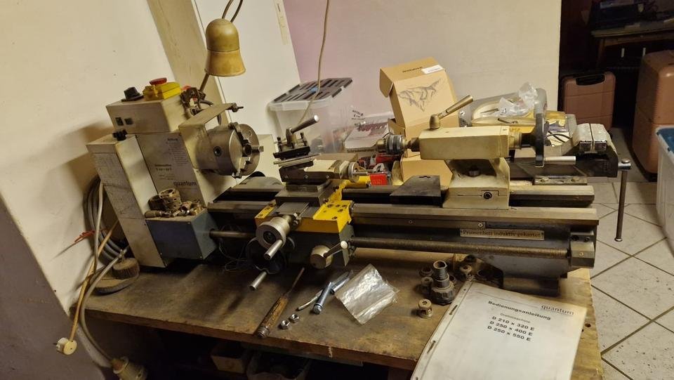 Kvantová D 250 x 550 E 400V soustružnická soustruh