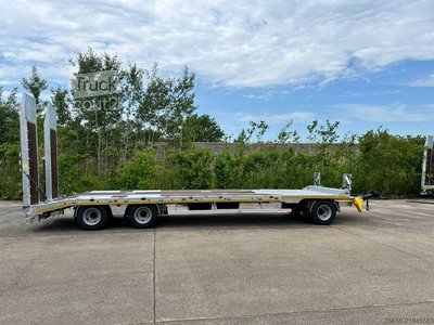 Tieflader Anhänger Möslein T 3-8,20 P VB H1  3 Achs Tieflader mit gerader Ladefläche 8,20 m, Neufahrzeug neu