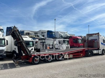 Tieflader-Sattelauflieger MEUSBURGER 3-Achs Arbeitsbühnen-Tieflader klappbares Heck gebraucht