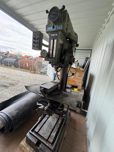 KNUTH Radialbohrmaschine VBF 40
