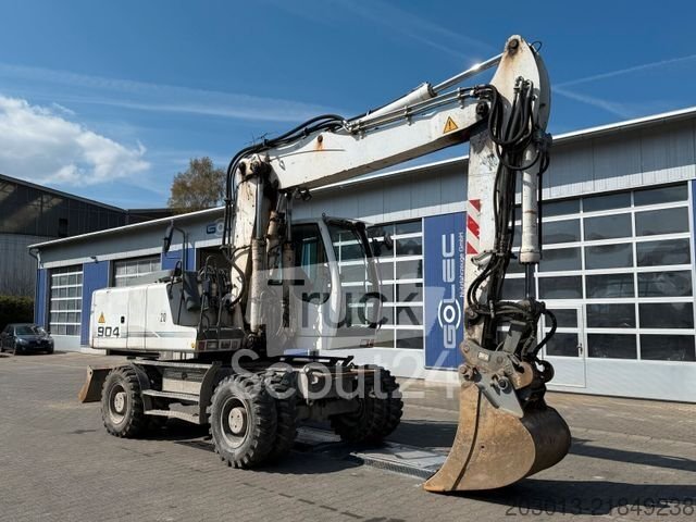 Mobilbagger LIEBHERR A 904 C Litronic Mobilbagger *14.296h gebraucht