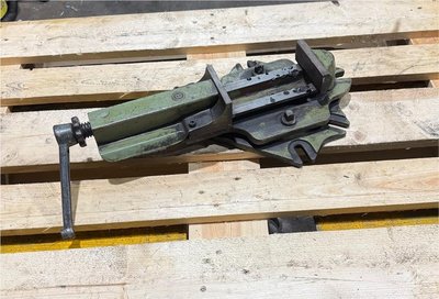 Brockhaus Machine Screwstock 110-мм буровая машина