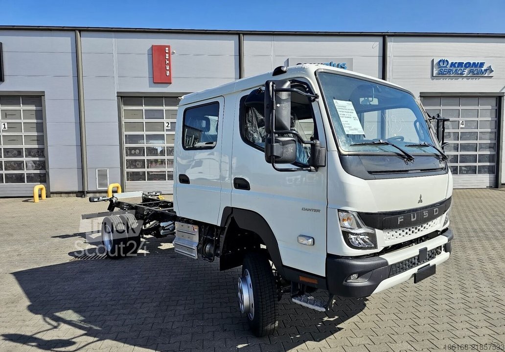 LKW-Fahrgestell Fuso Canter 6C18 Doka 4x4 neu