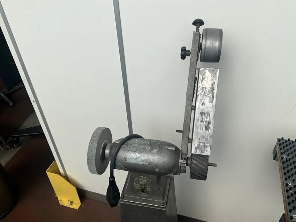 Rüetschi TS 55 D bruska pásu