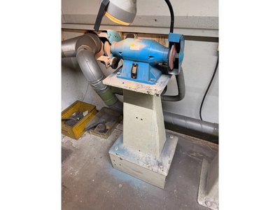 VEB - ES 160/32 - Industrie-Doppelschleifbock auf Standsäule