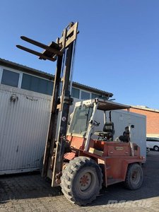 O&K A40 Stapler Geländestapler Gabelstapler Diesel