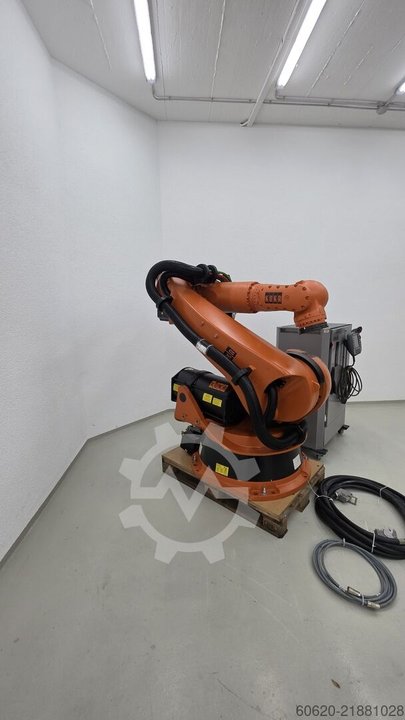 KUKA KR 210-2 2000