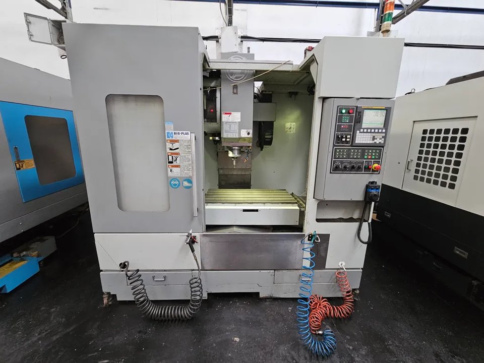 BIG-PLUS 850 VMC CNC Vertikales Bearbeitungszentrum
