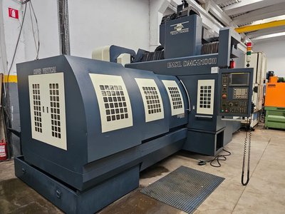 EMSIL TECHTRANS DMC2100H CNC Vertikales Bearbeitungszentrum