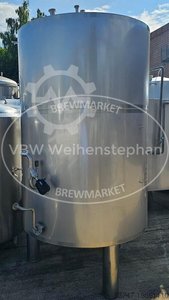 Hot water tank