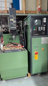Senkerodiermaschine