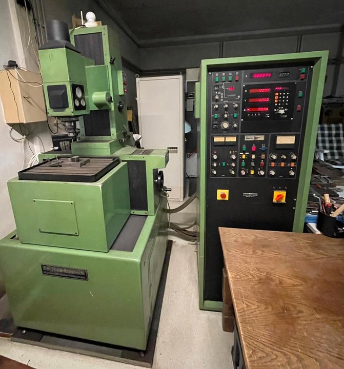 Senkerodiermaschine Hansen 450S