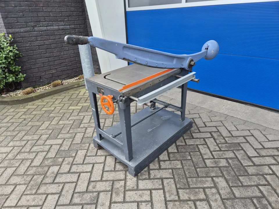 A.B. GOTENEDS MEK. VERSTAD – 1,5x700mm – Blechscheren