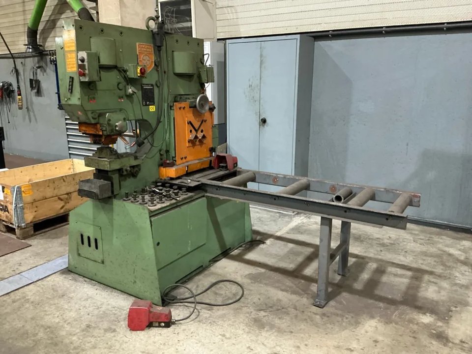 Peddinghaus Peddimax 602 Stans- und Schermaschinen