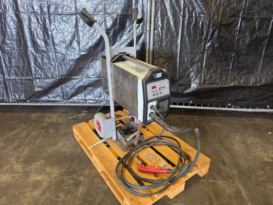 Vector welding - C 71 - Plasma cutting machine