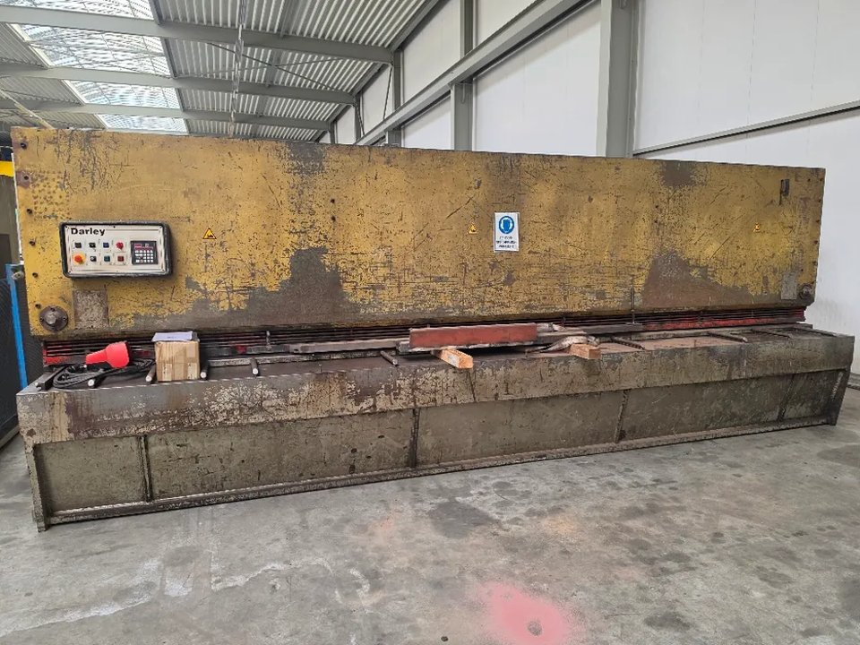 Darley - 1993 - VS 6100 X 8 - Guillotine-Schere