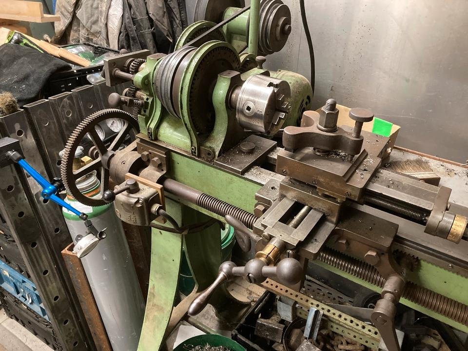 Conventional lathe