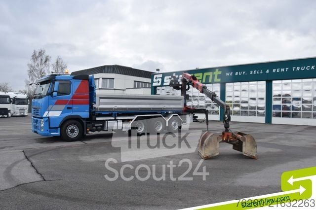 Wood transport truck VOLVO FH 500 8x4 Rear crane Epsilon Bordmatik Kipper used