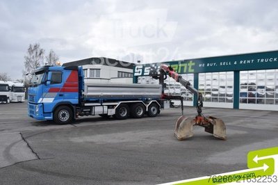 Kipper LKW VOLVO FH 500 8x4 Heckkran Epsilon Bordmatik Kipper gebraucht